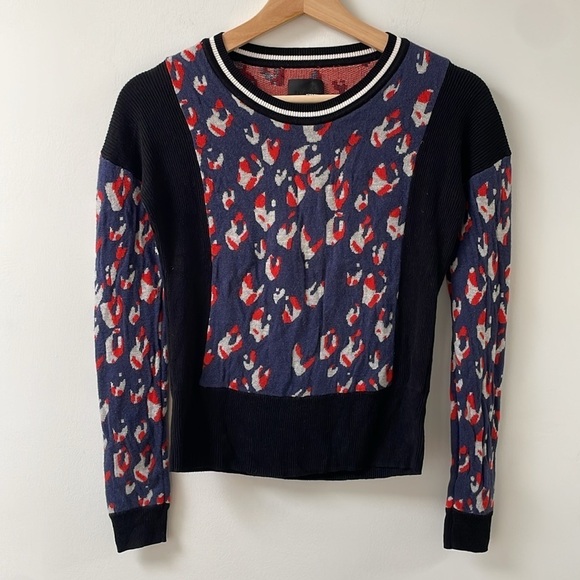 Aritzia Wilfred Free Leopard Print Sweater Size blue red black cashmere blend XS - Picture 2 of 10